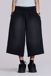 Monster 3/4 Washed Black Shorts