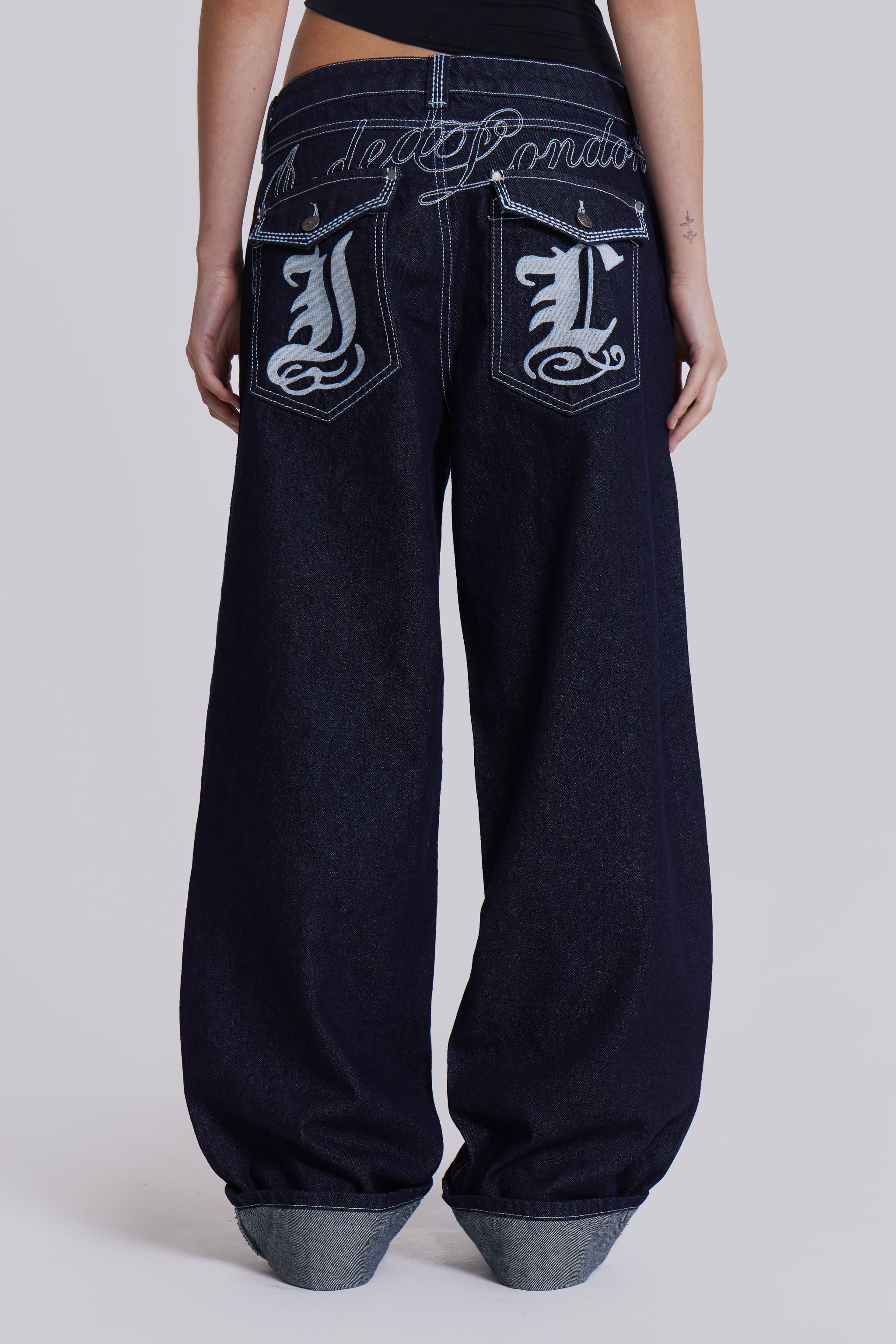 Sonic Embroidered Baggy Jeans