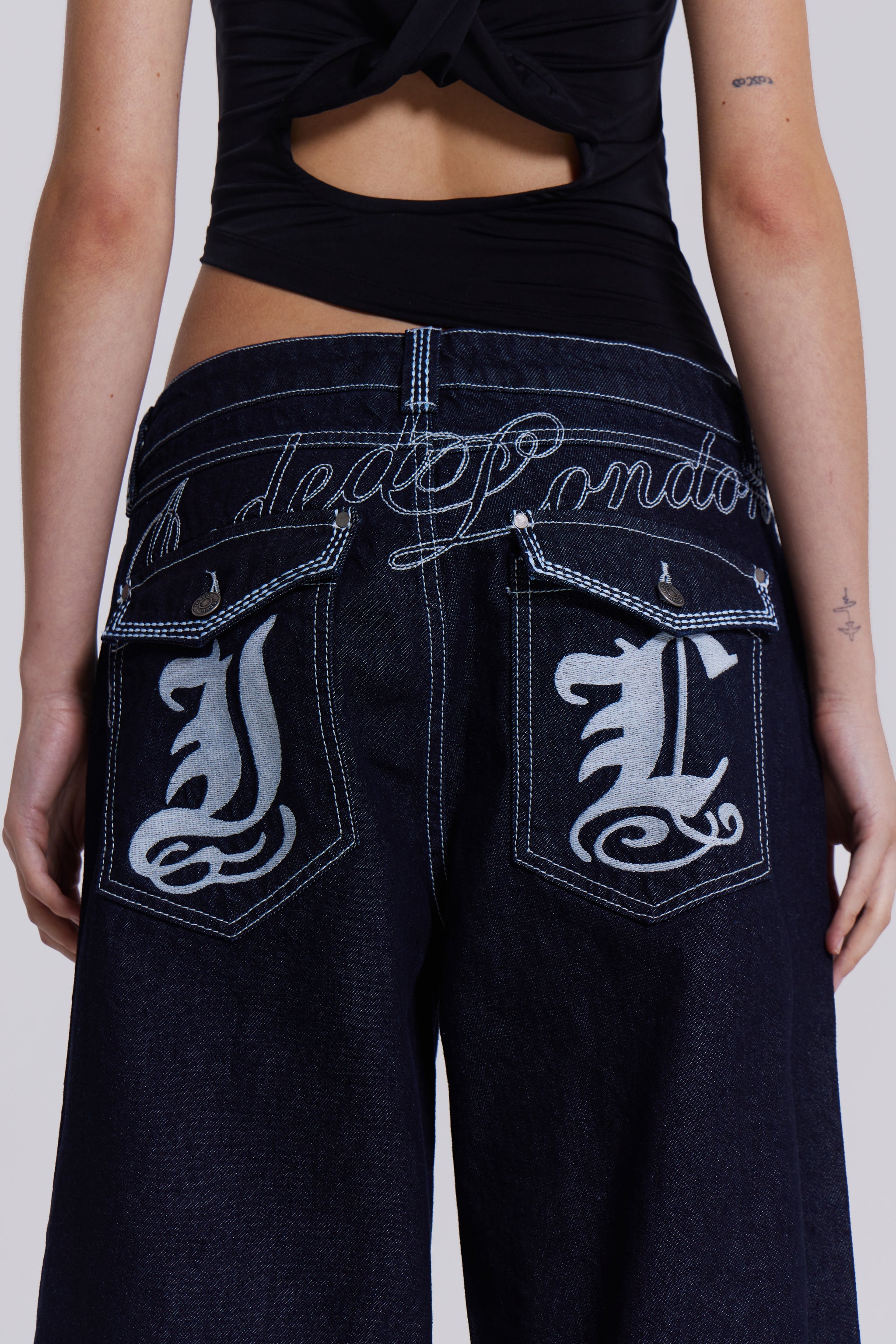 Sonic Embroidered Baggy Jeans