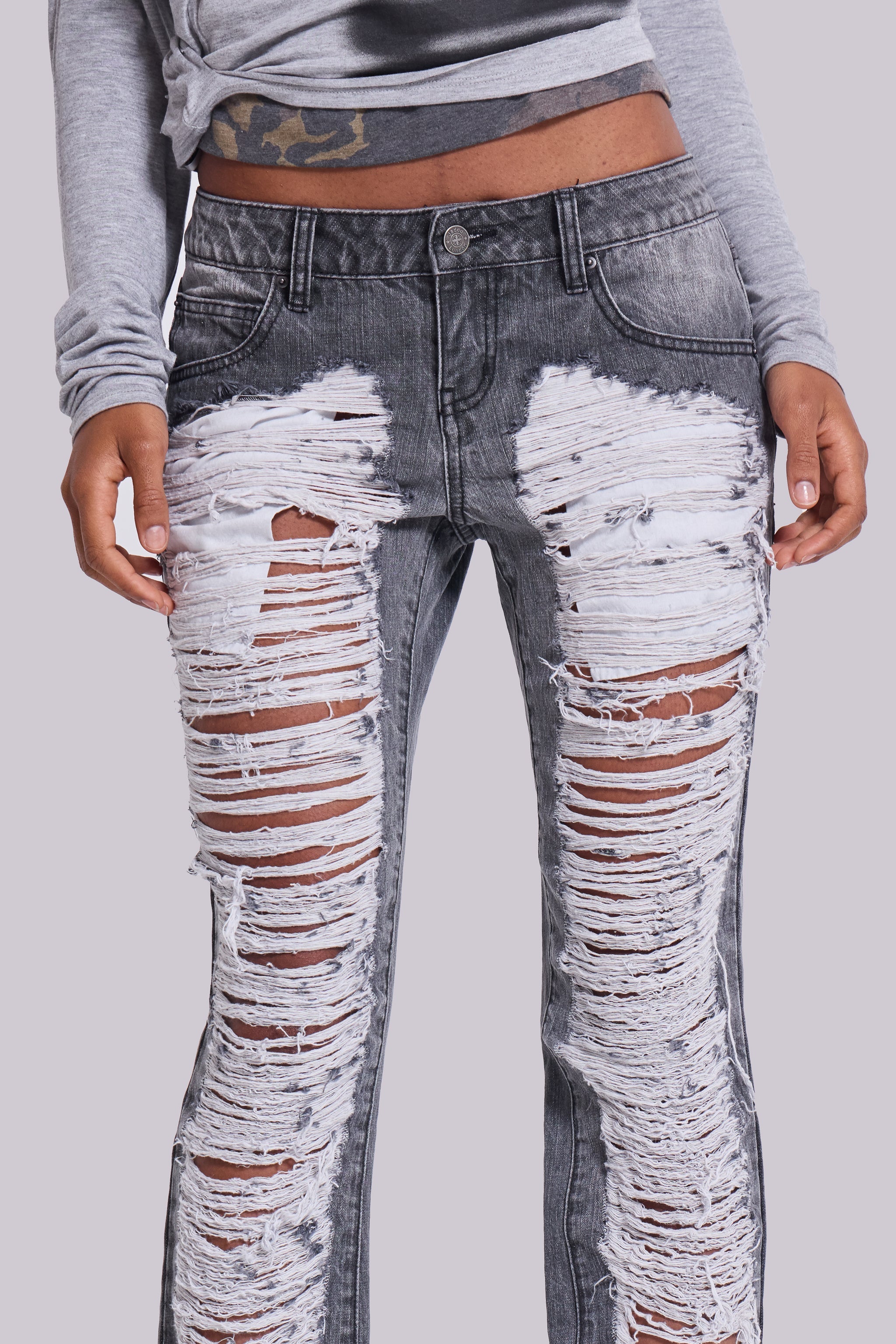 Zain Shredded Bootcut Jeans in Grey