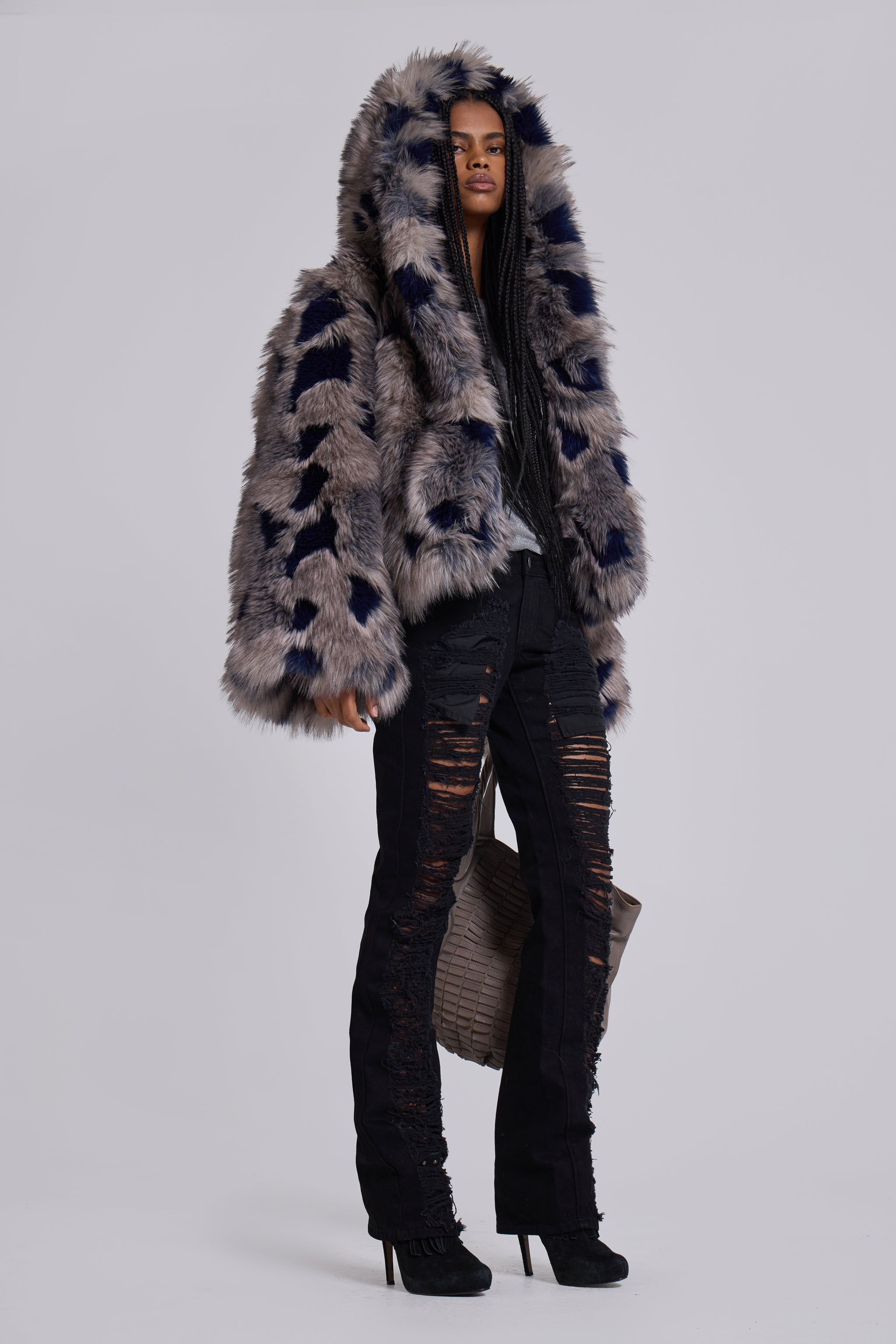 Mara Oversized Faux Fur Coat in Ashen