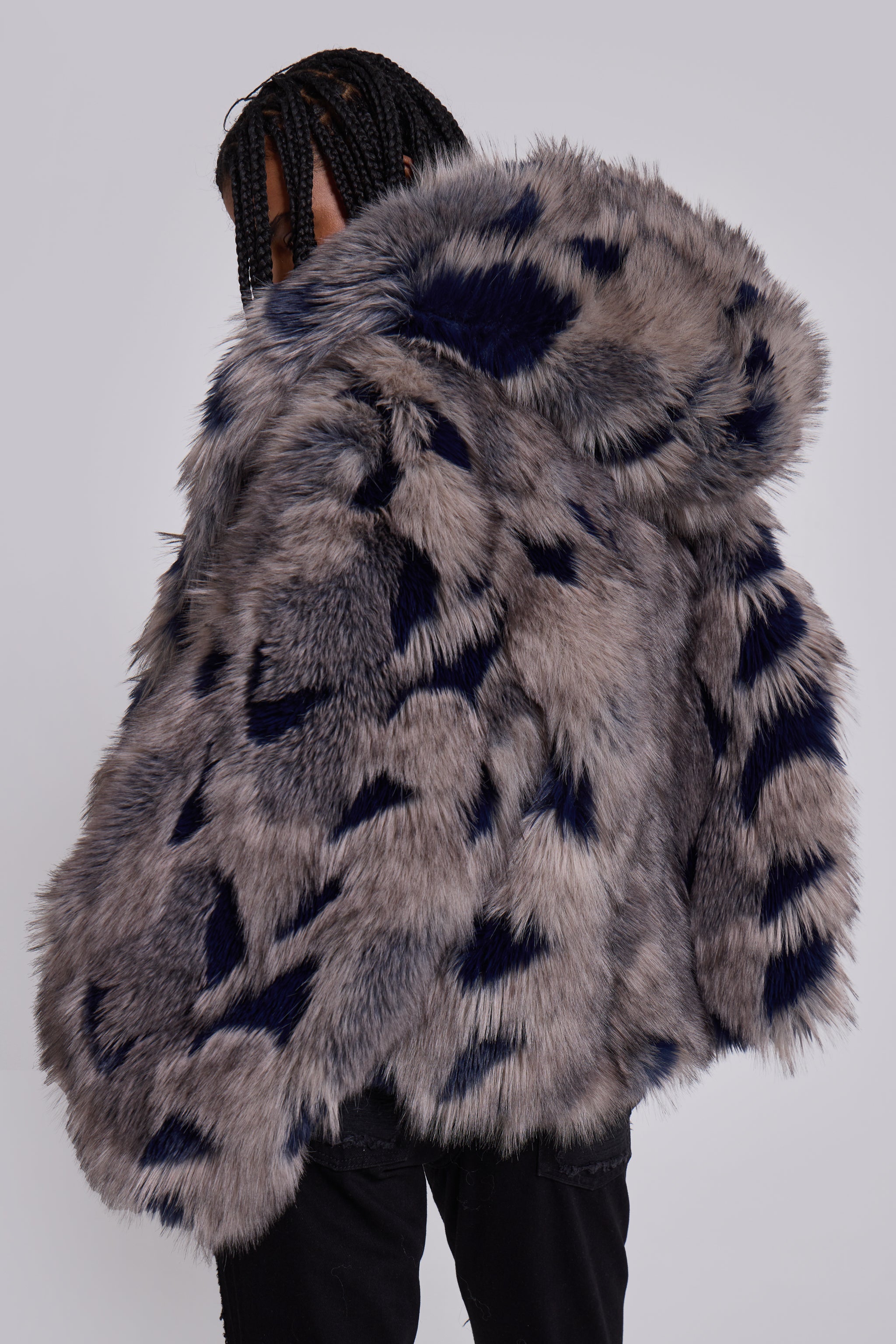 Mara Oversized Faux Fur Coat in Ashen