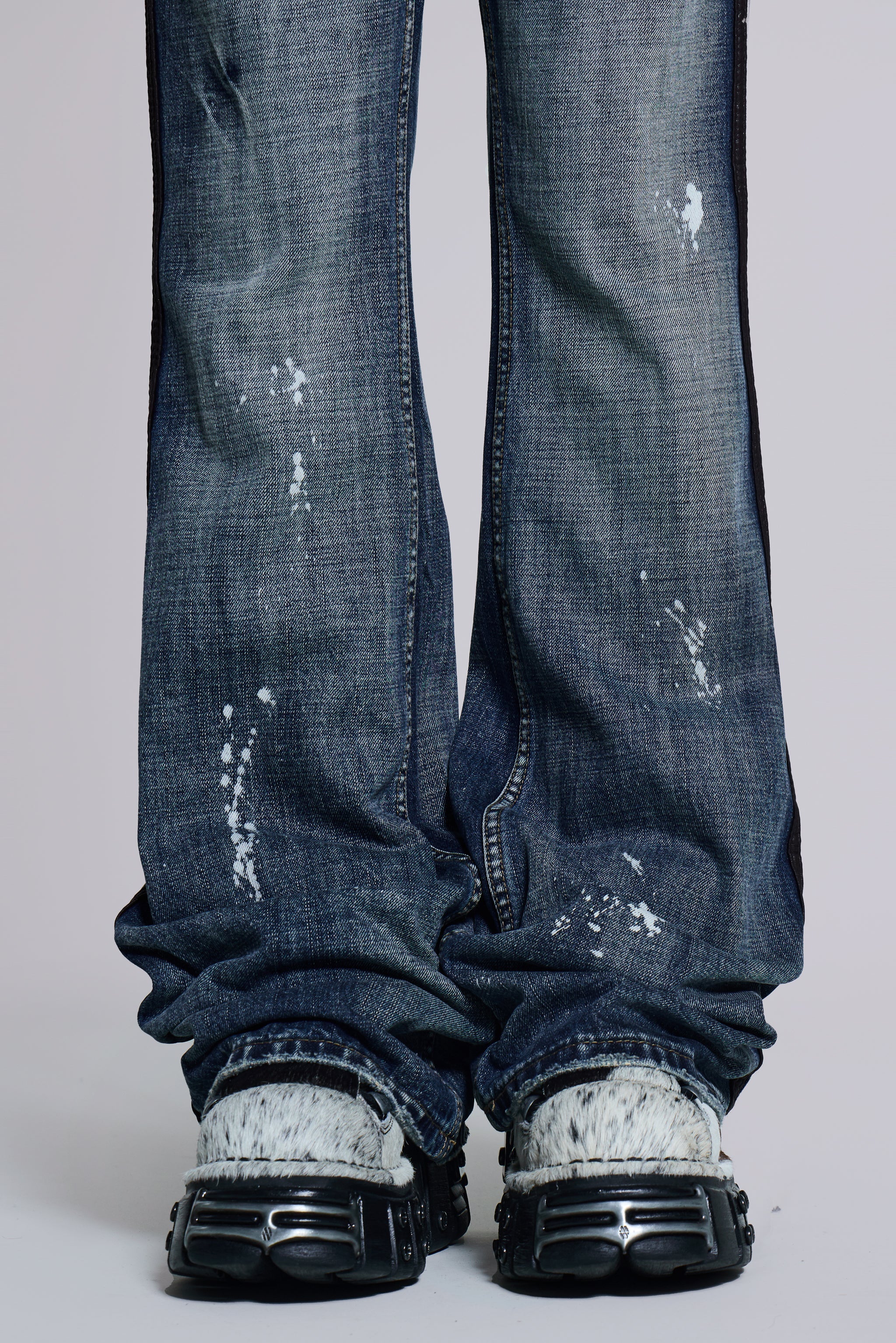 Vintage Blue Feather Drift Flared Jeans