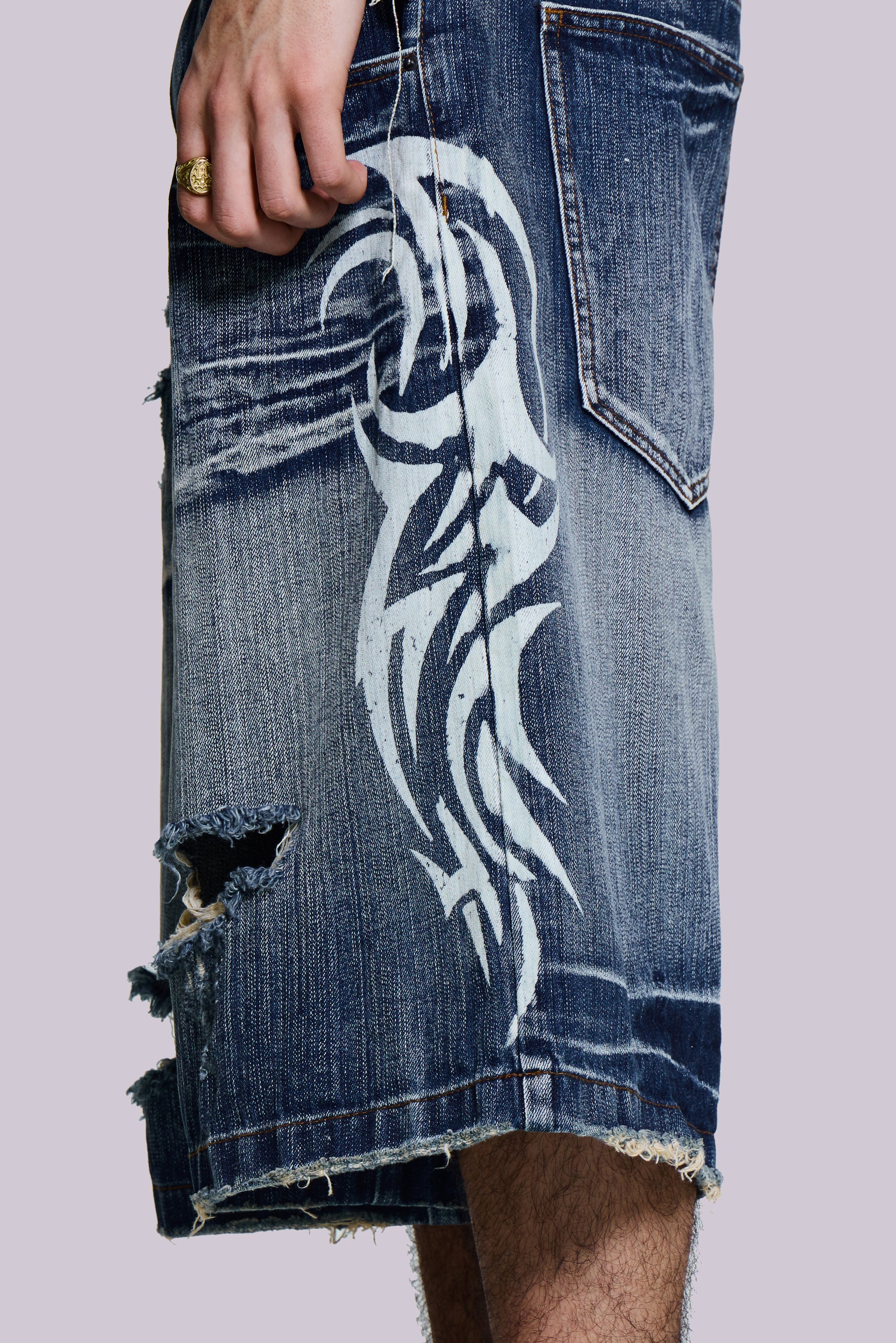 Light Wash Blade Colossus Jorts