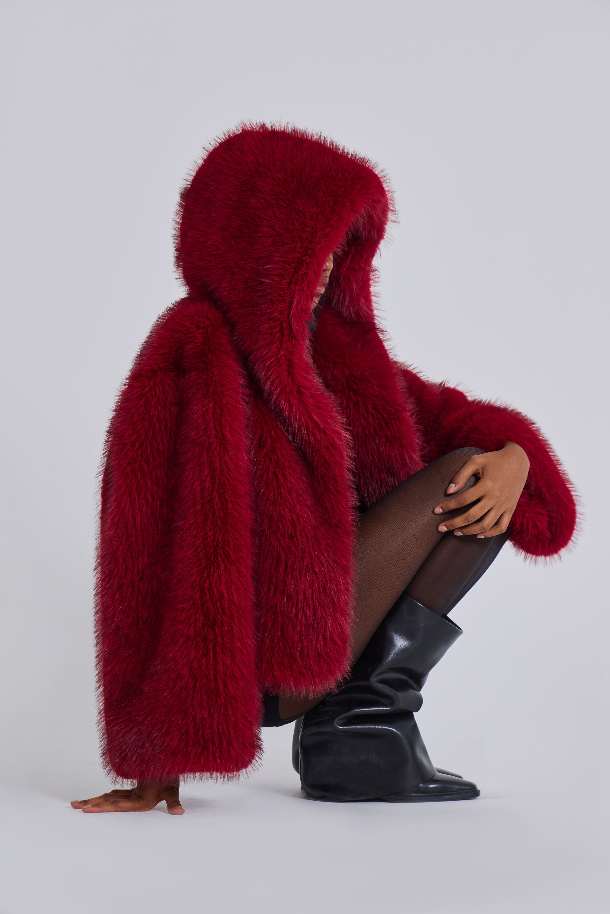 Mara Oversized Faux Fur Coat in Red