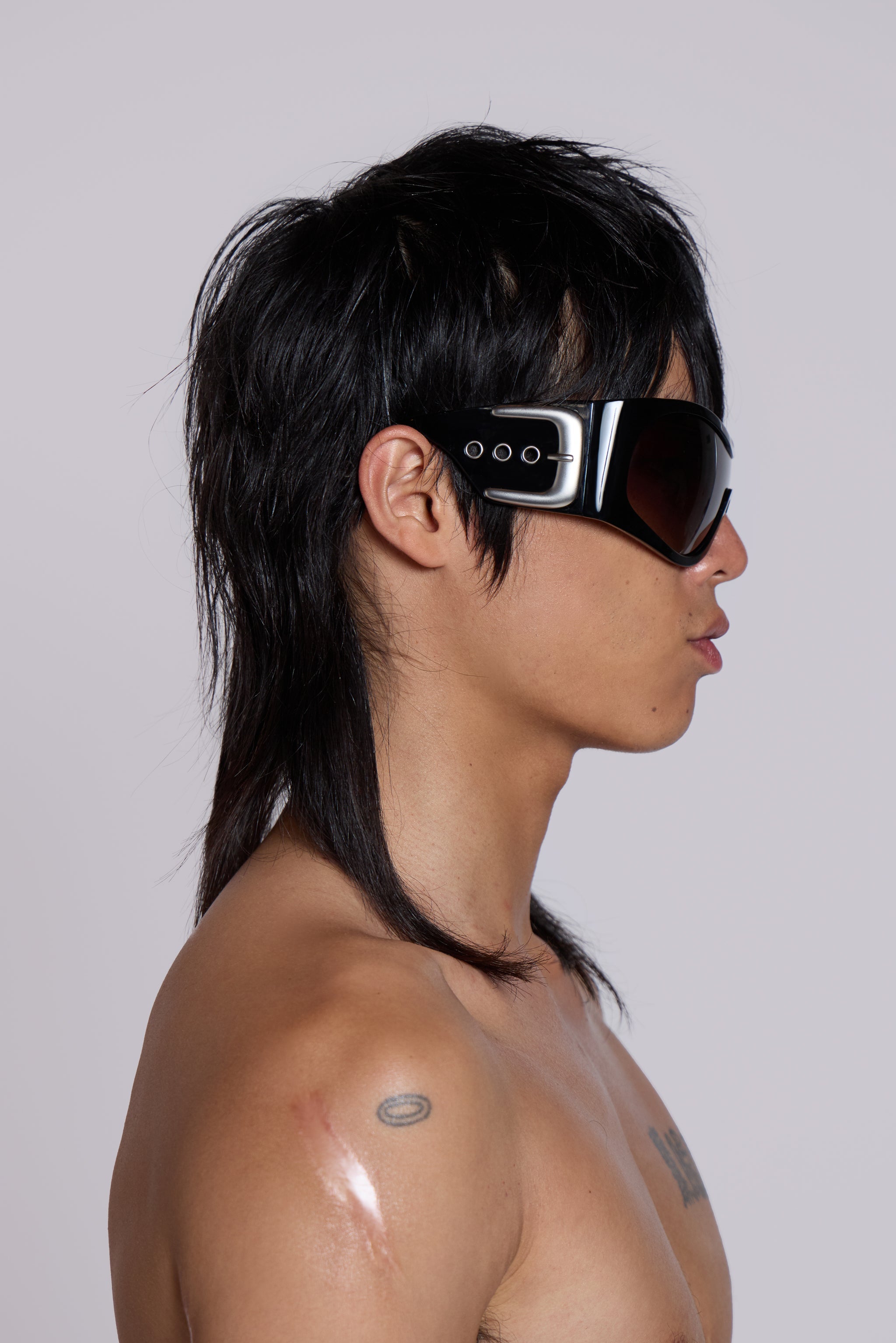 Alva Sunglasses in Black