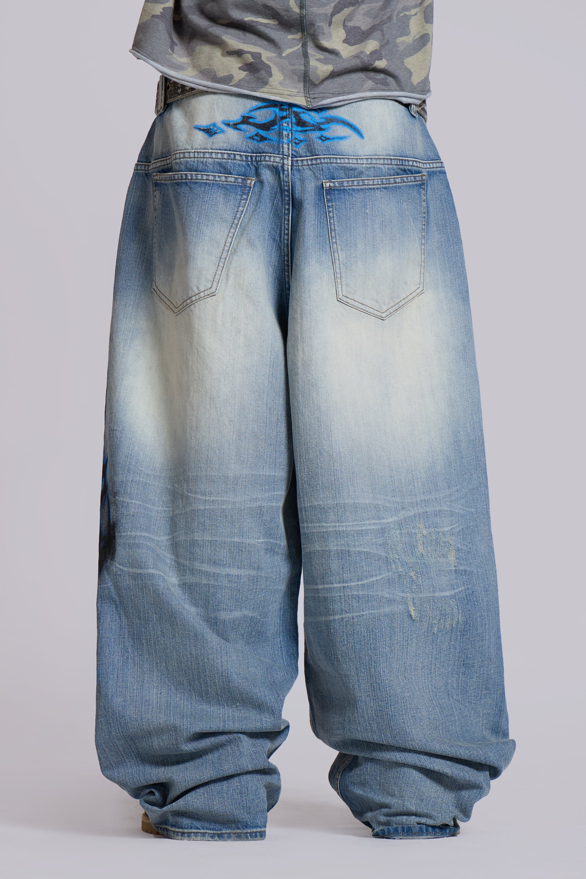 Light Wash Spike Airbrush XL Colossus Jeans