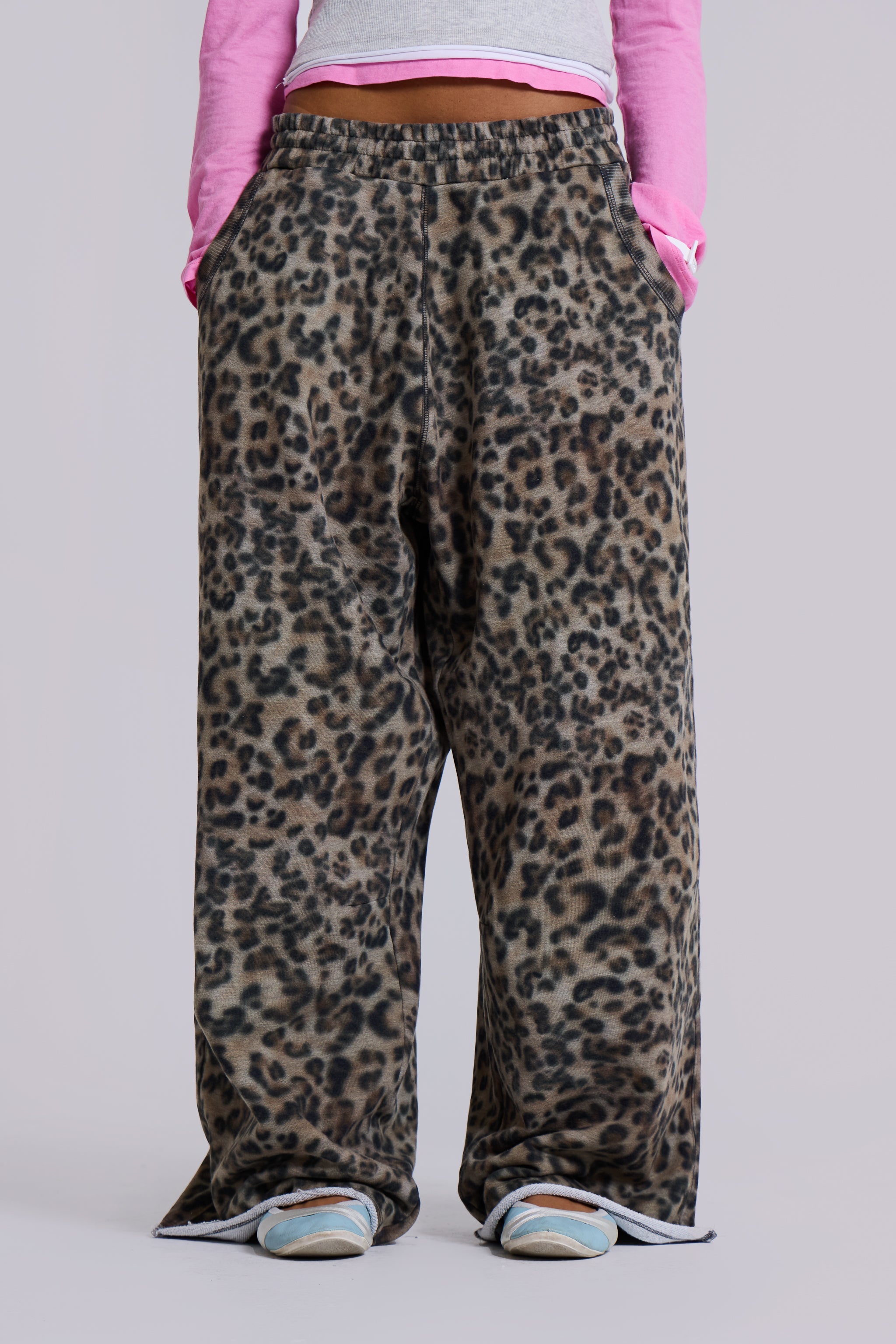 Airbrush Leopard Monster Joggers