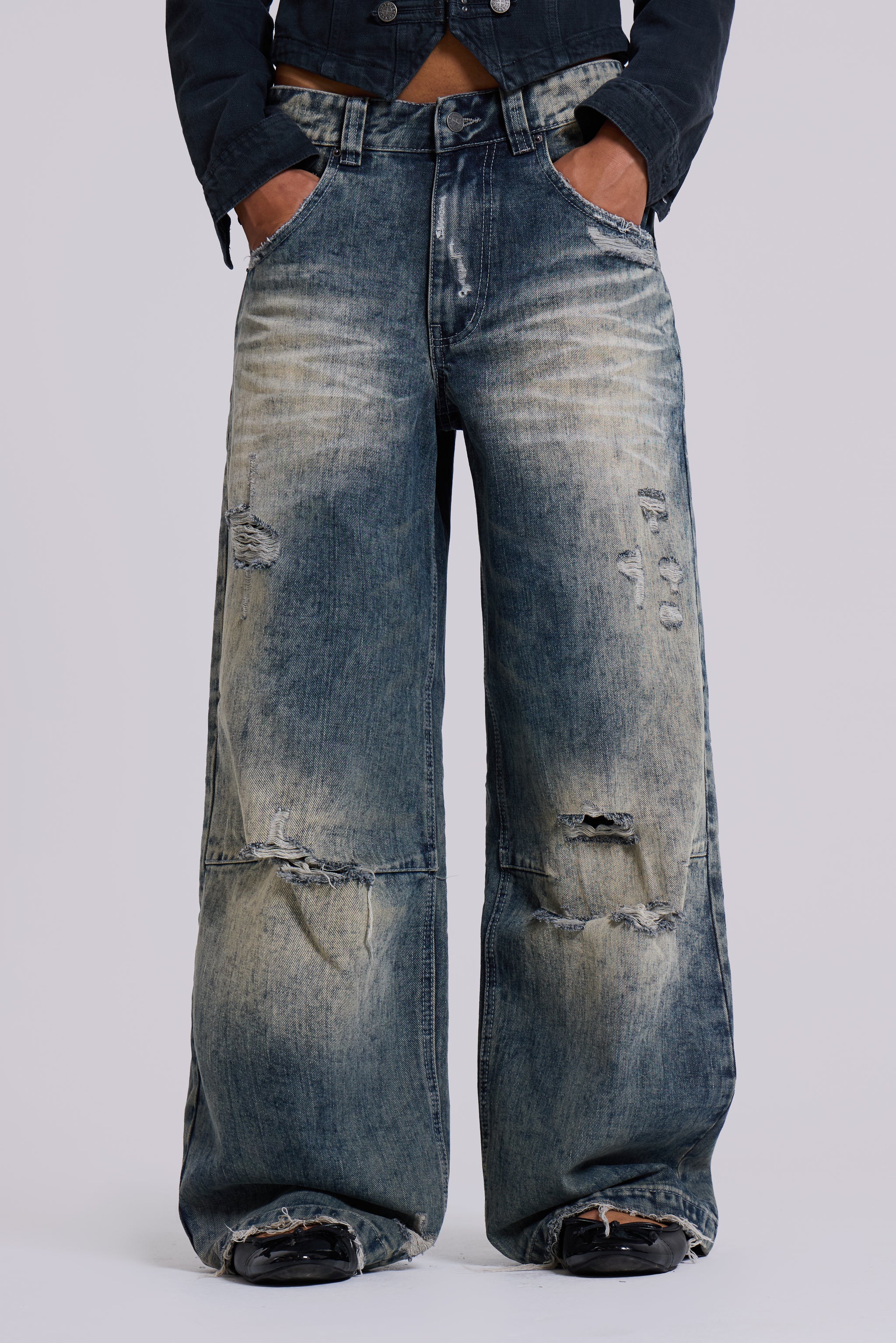 Dirty Lowrise Colossus Jeans