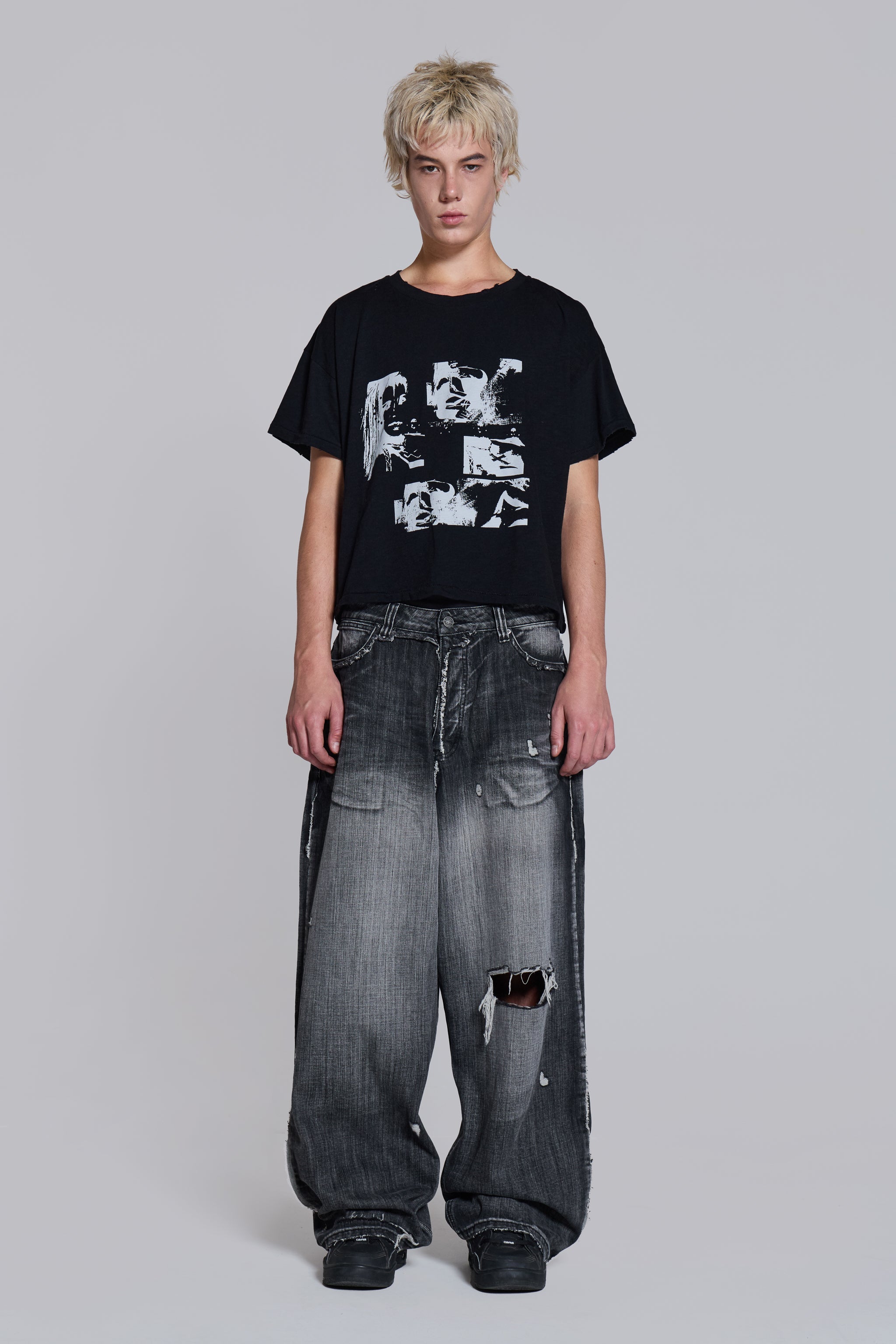 Gun Girl Cropped T-Shirt