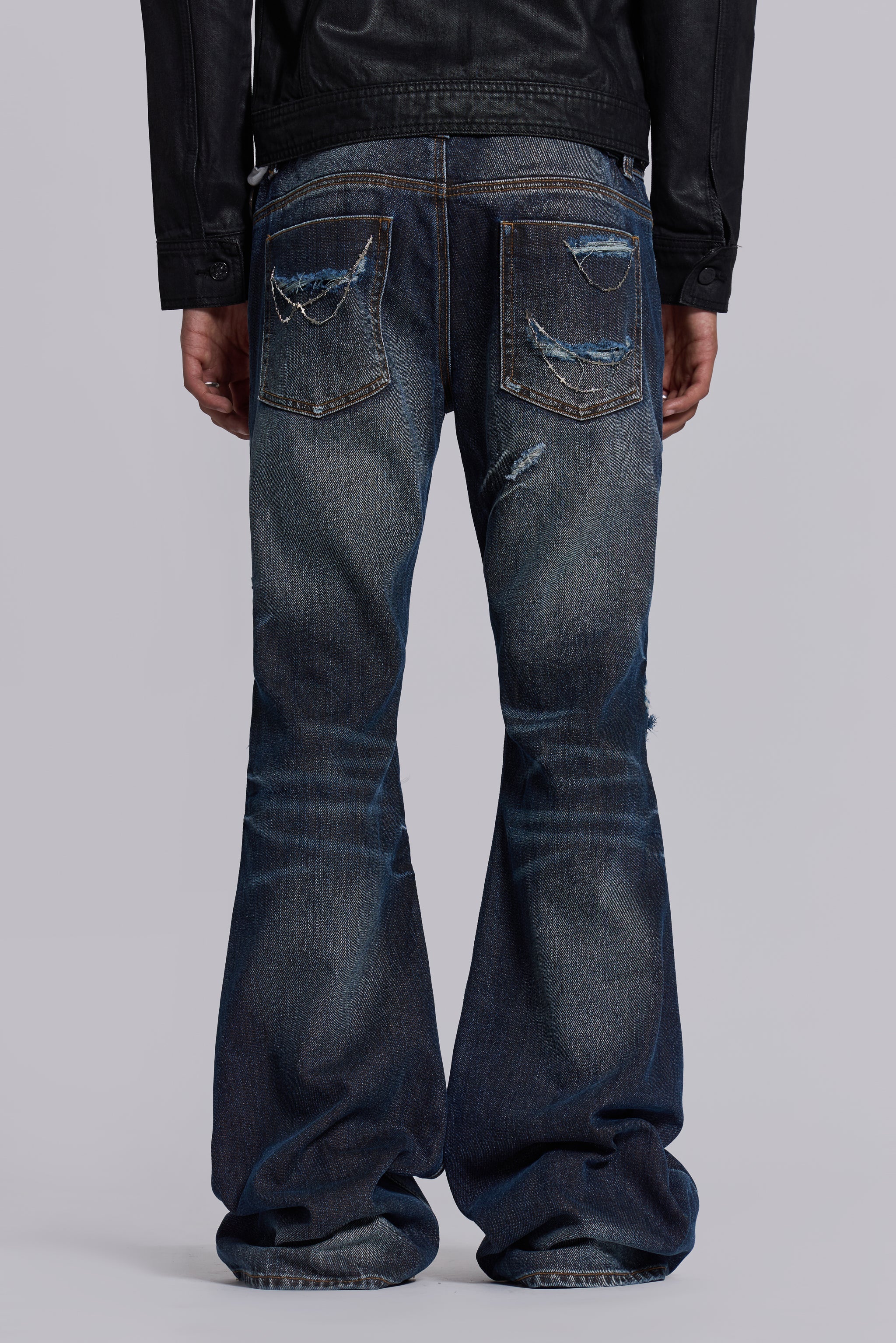 Cross Chain Blue Drift Jeans