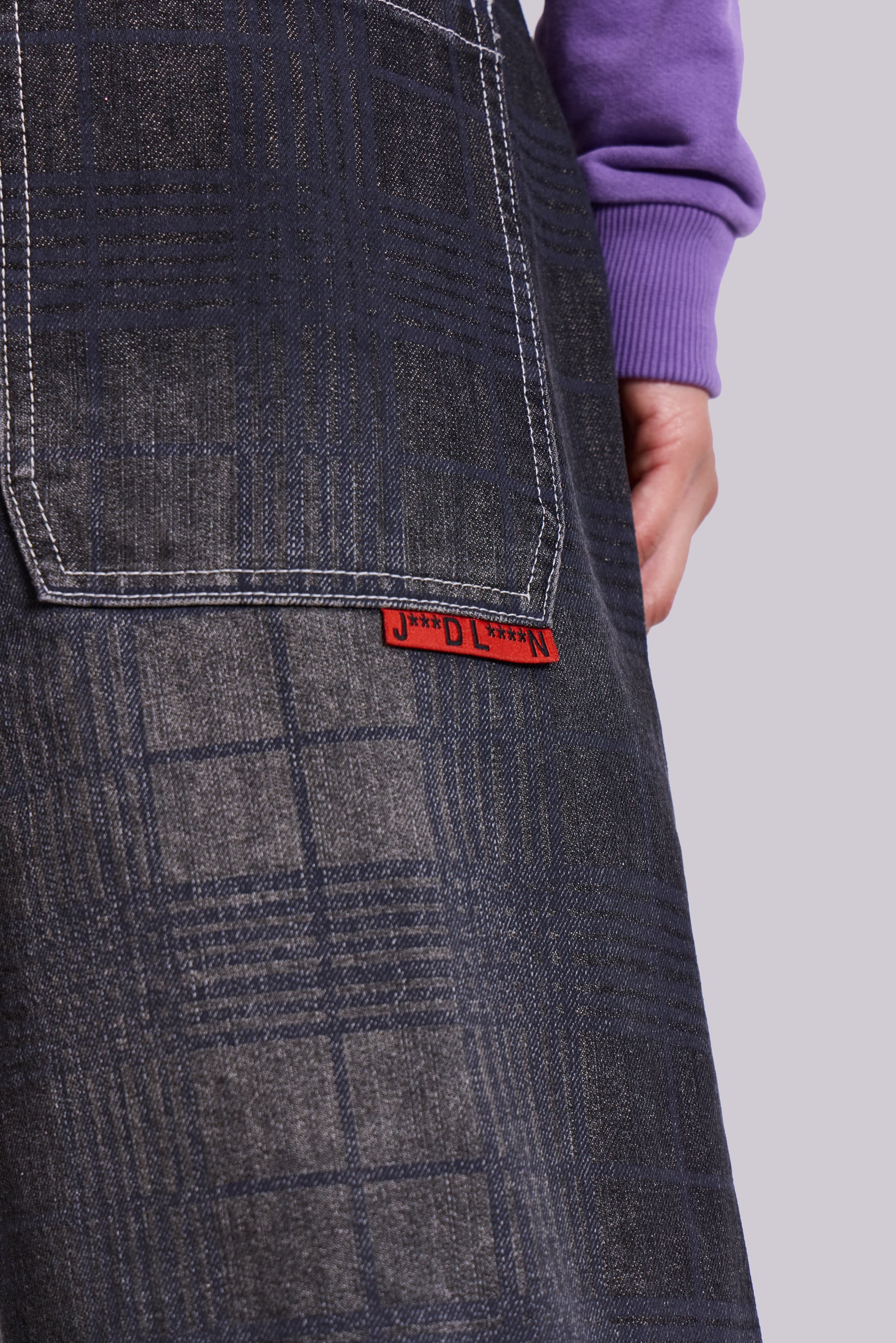 Check XL Colossus Jorts