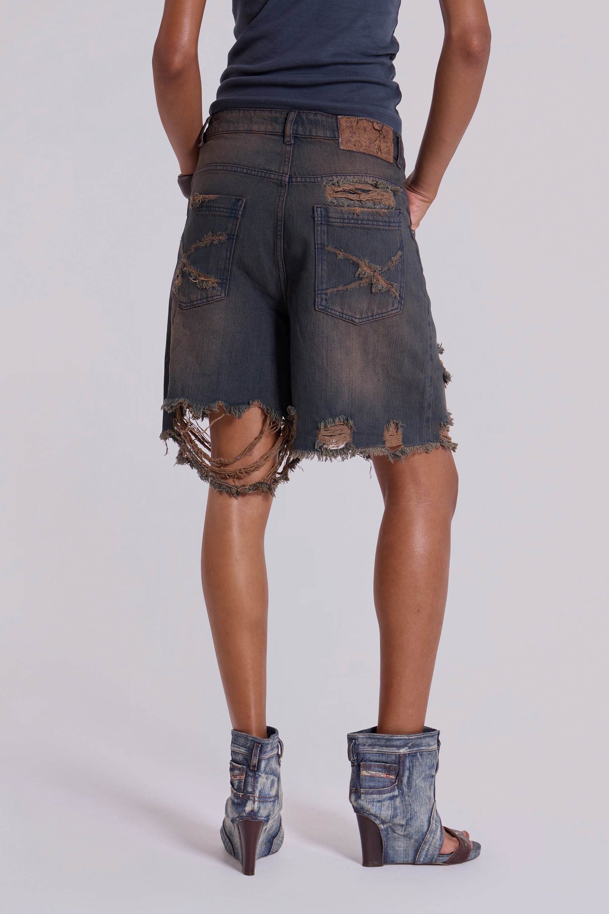 Dark Vintage Wash Glasto Shorts