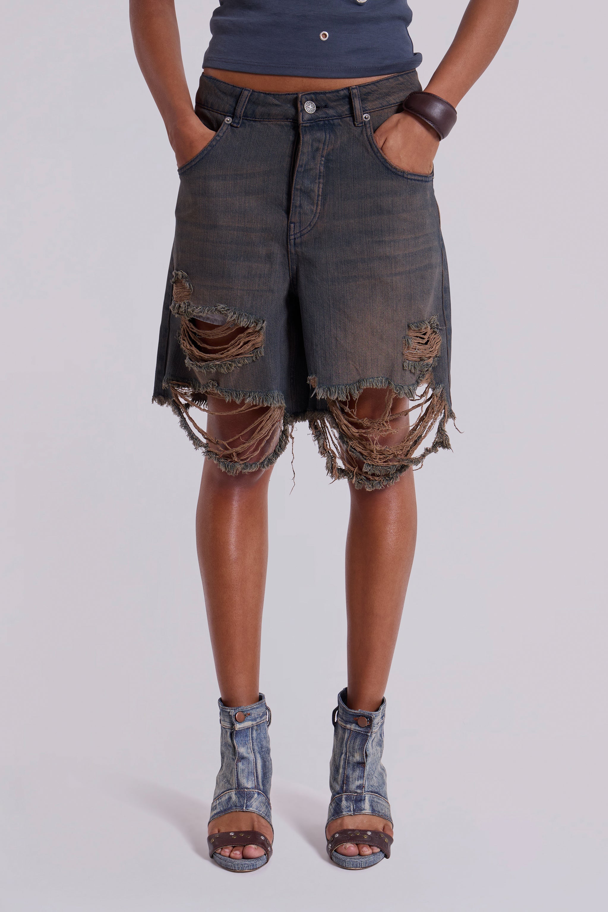 Dark Vintage Wash Glasto Shorts