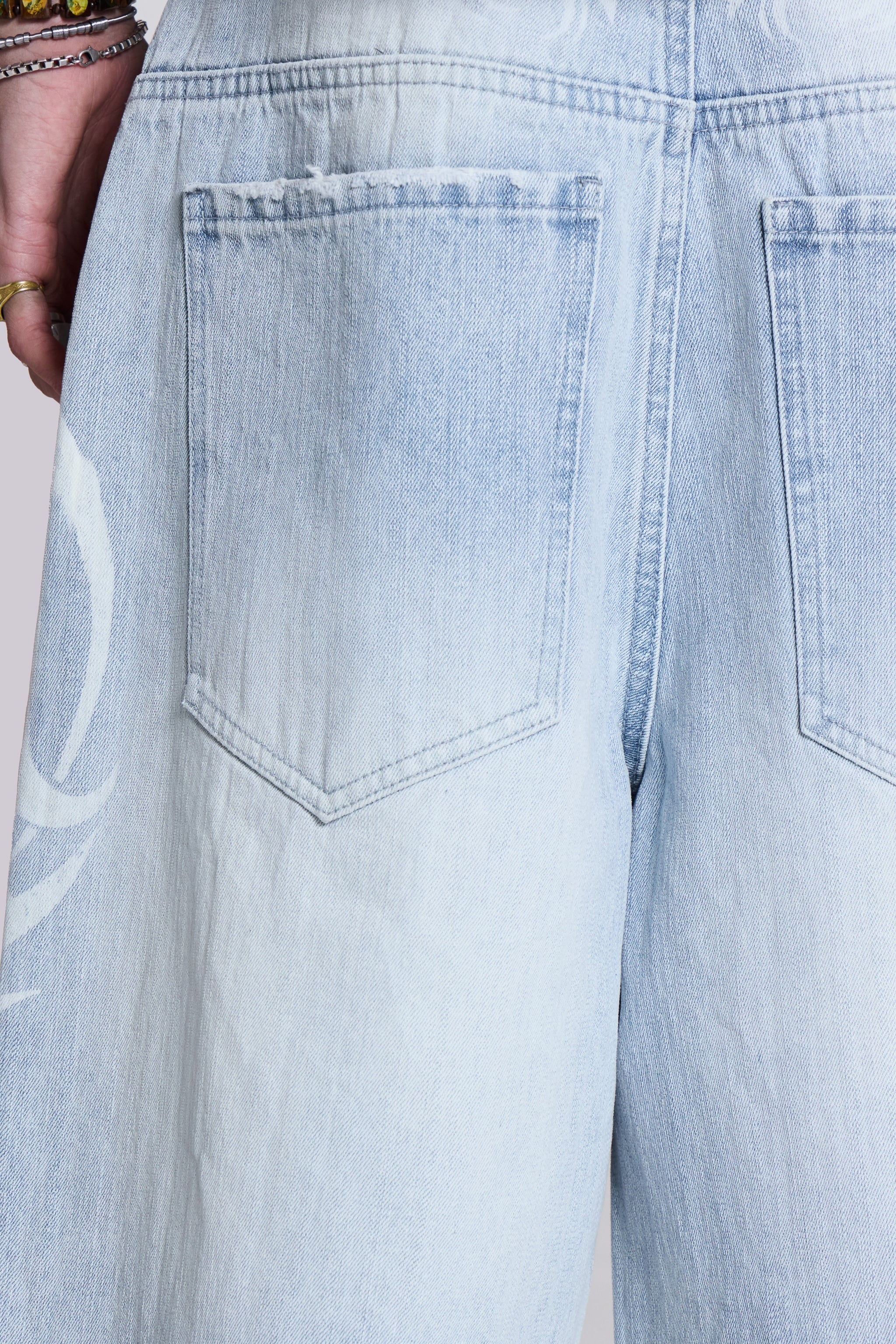 Bleach Blade Colossus Jorts