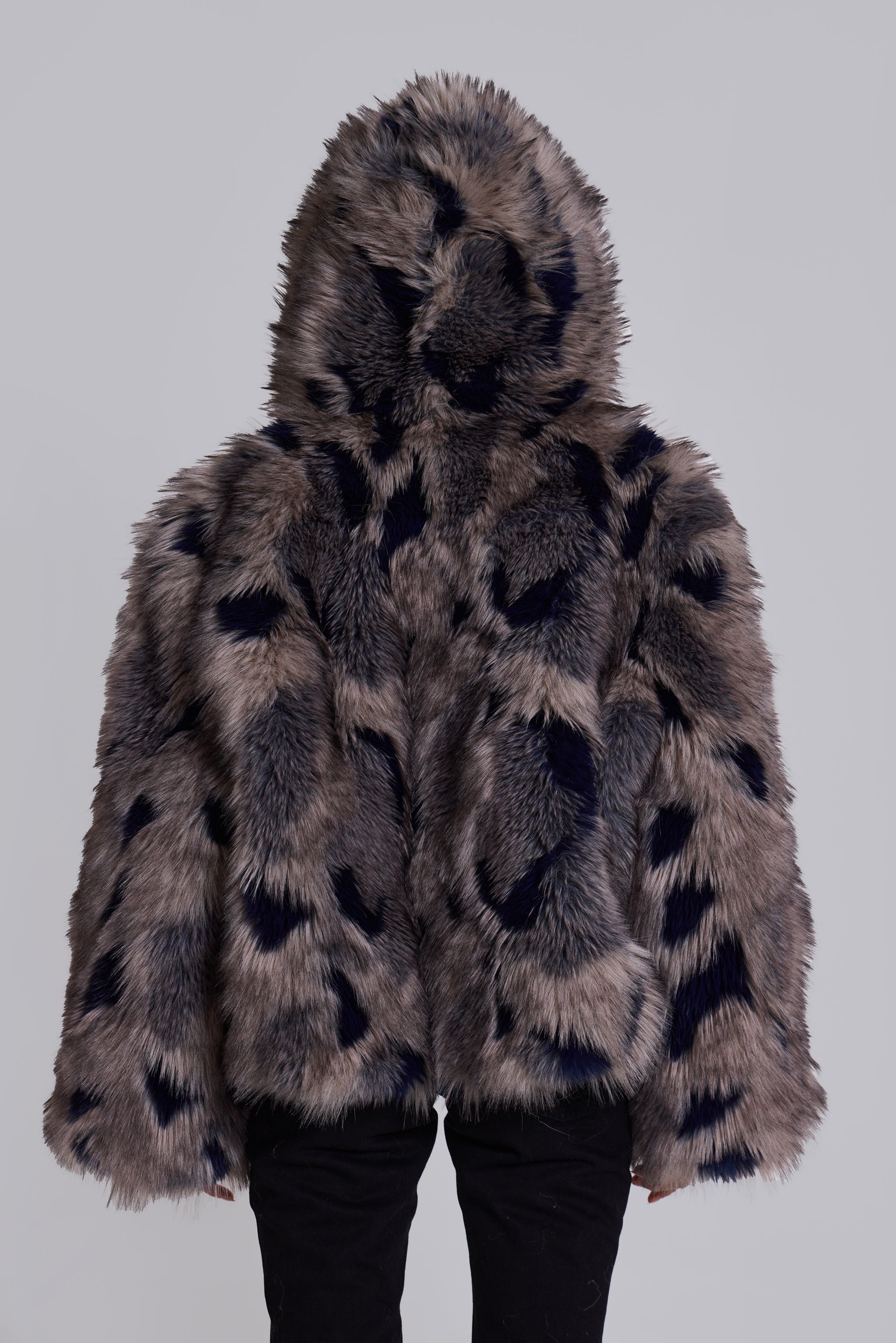 Mara Oversized Faux Fur Coat in Ashen