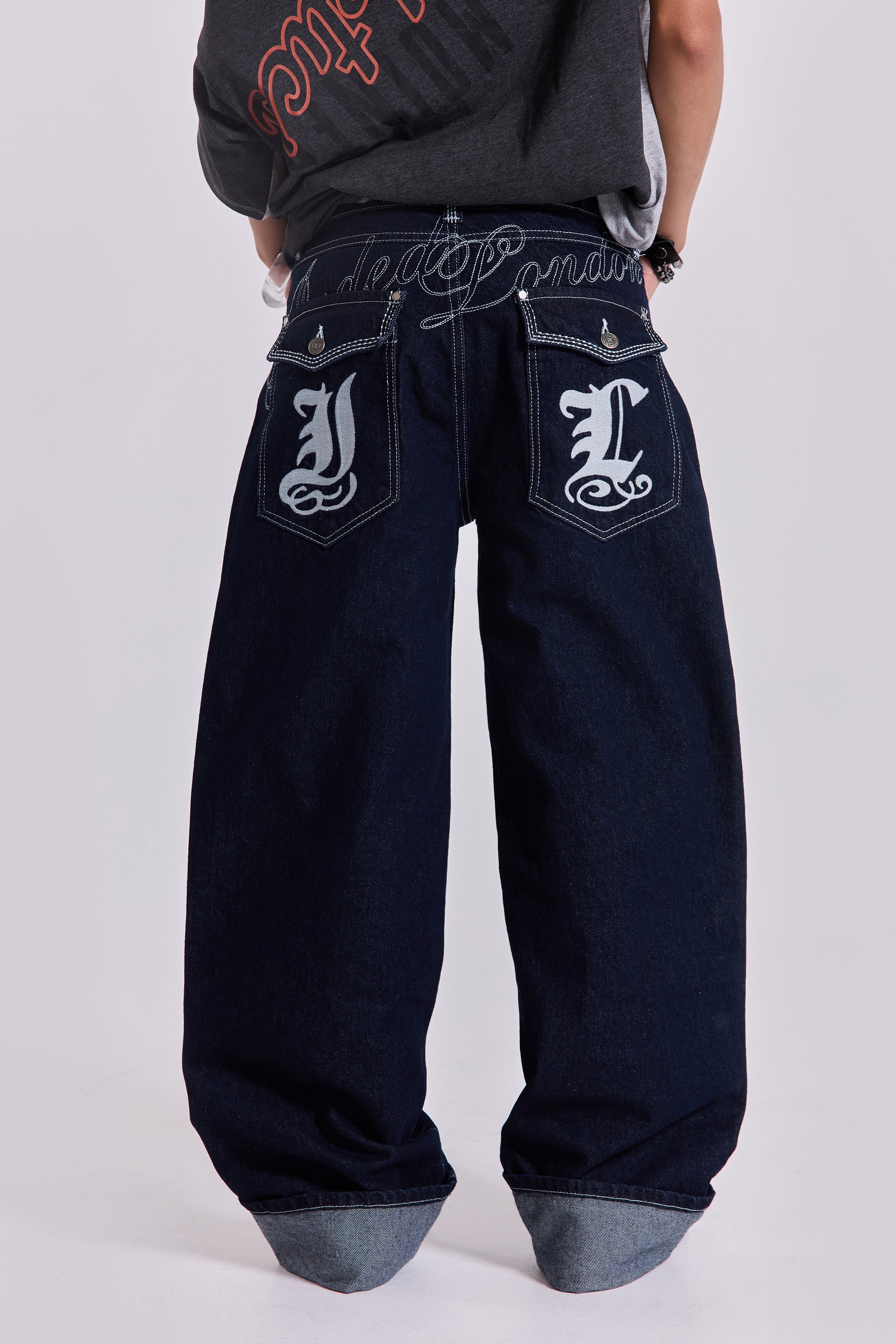 Sonic Embroidered Baggy Jeans