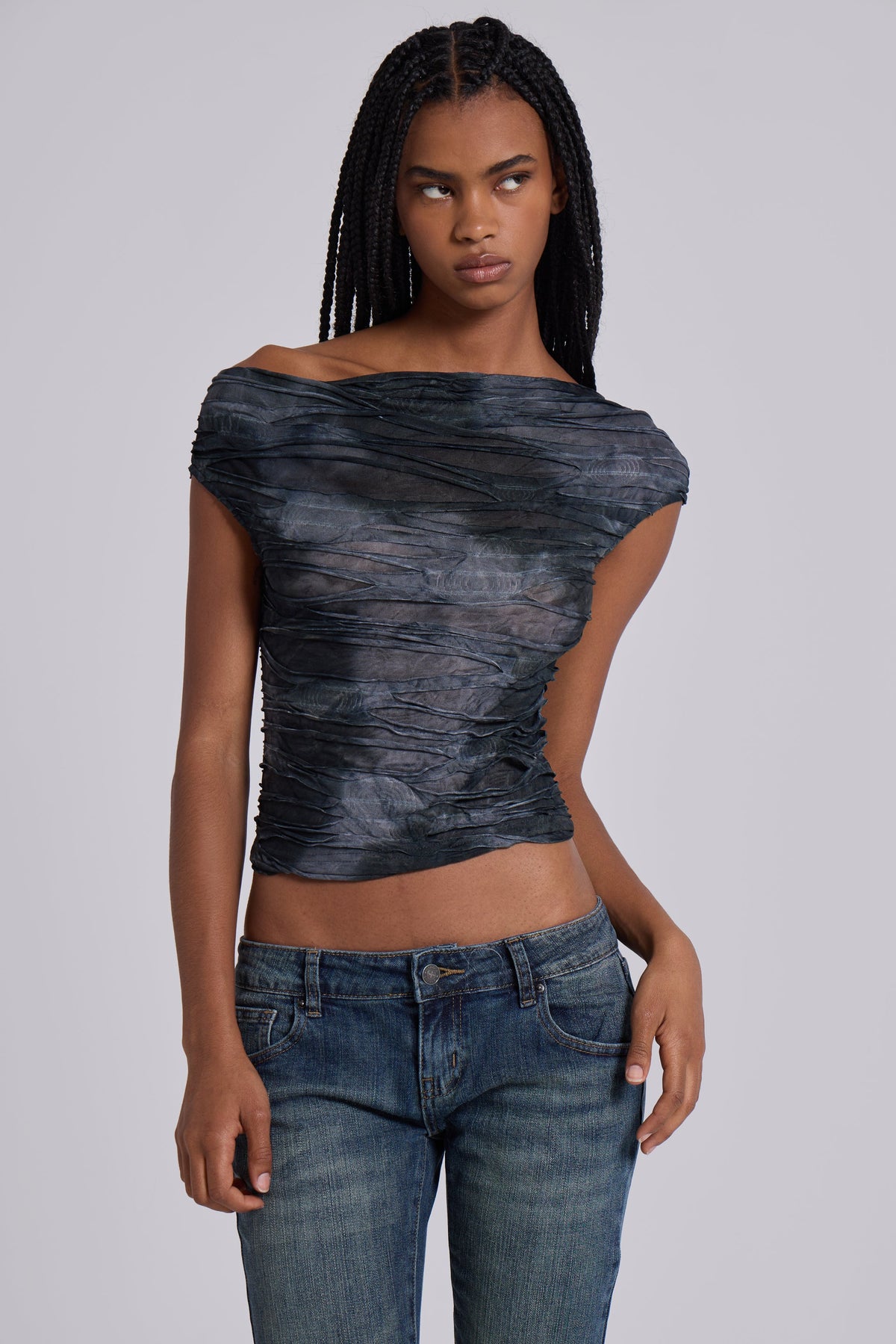 Reign Asymmetric Top