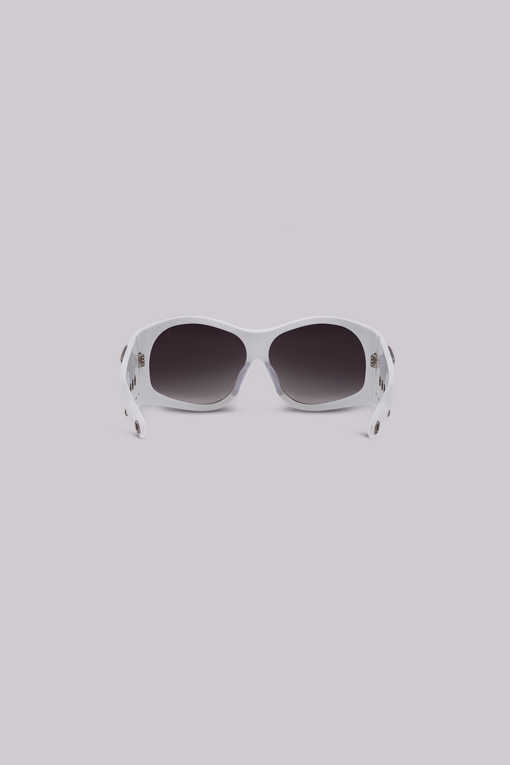 Alva Sunglasses in White